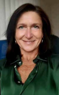 Angela Ammer